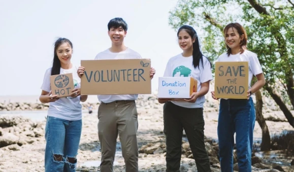 Eco-volunteers Hold Post-Election Clean-up, Urge Candidates Solution Creation